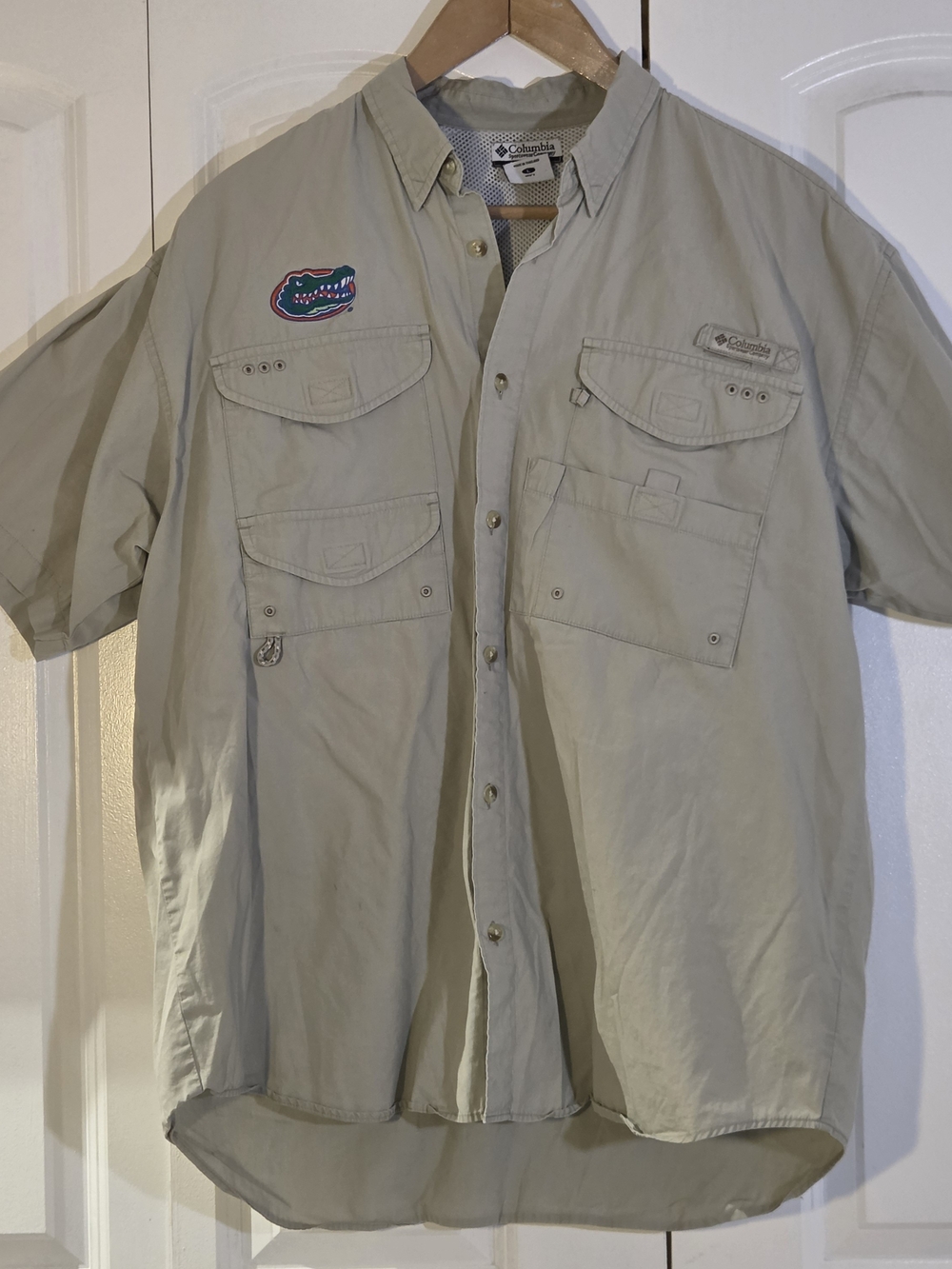 Columbia Men's Short-Sleeve Fishing Shirt — Khaki